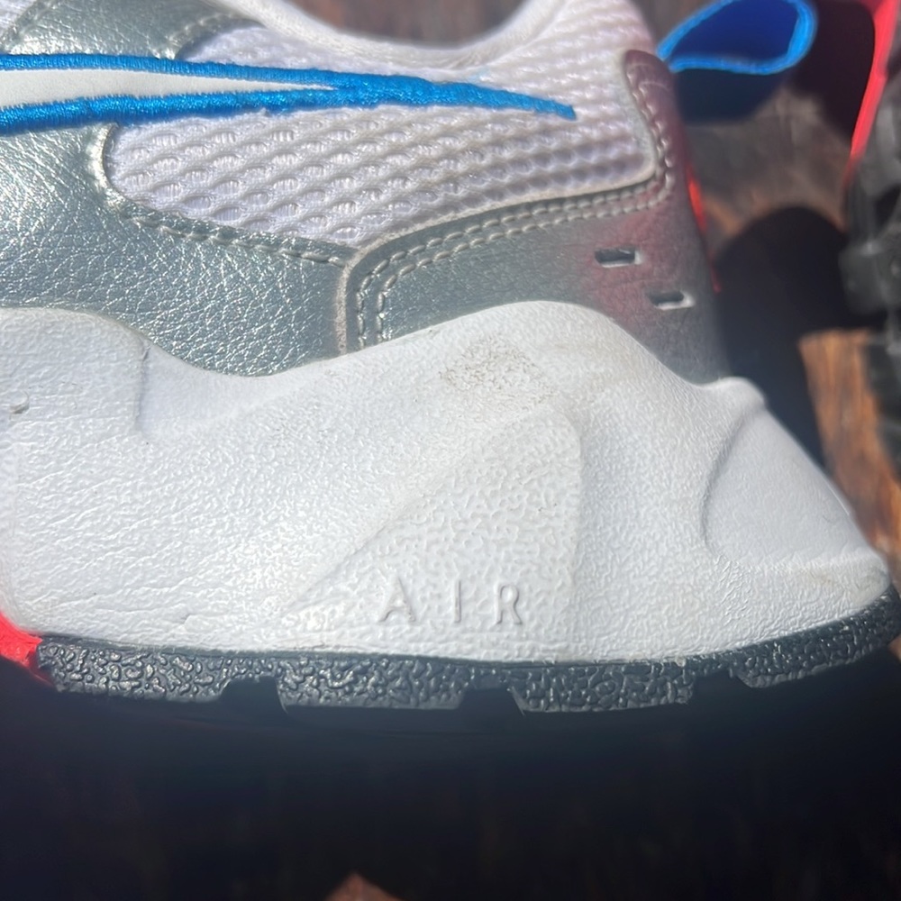Nike Air “Heights” lightweight running shoes all day everyday comfort clean sz 8 - Picture 10 of 11